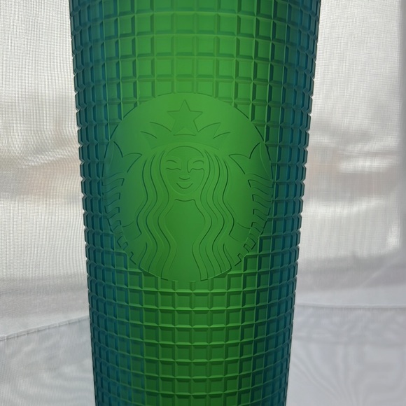 - Starbucks 2022 green jelly cup - Picture 2 of 3